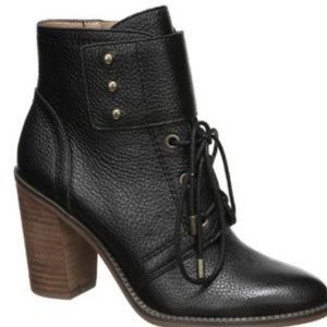 Franco Sarto black leather Eden heel lace-up bootie, Size 8